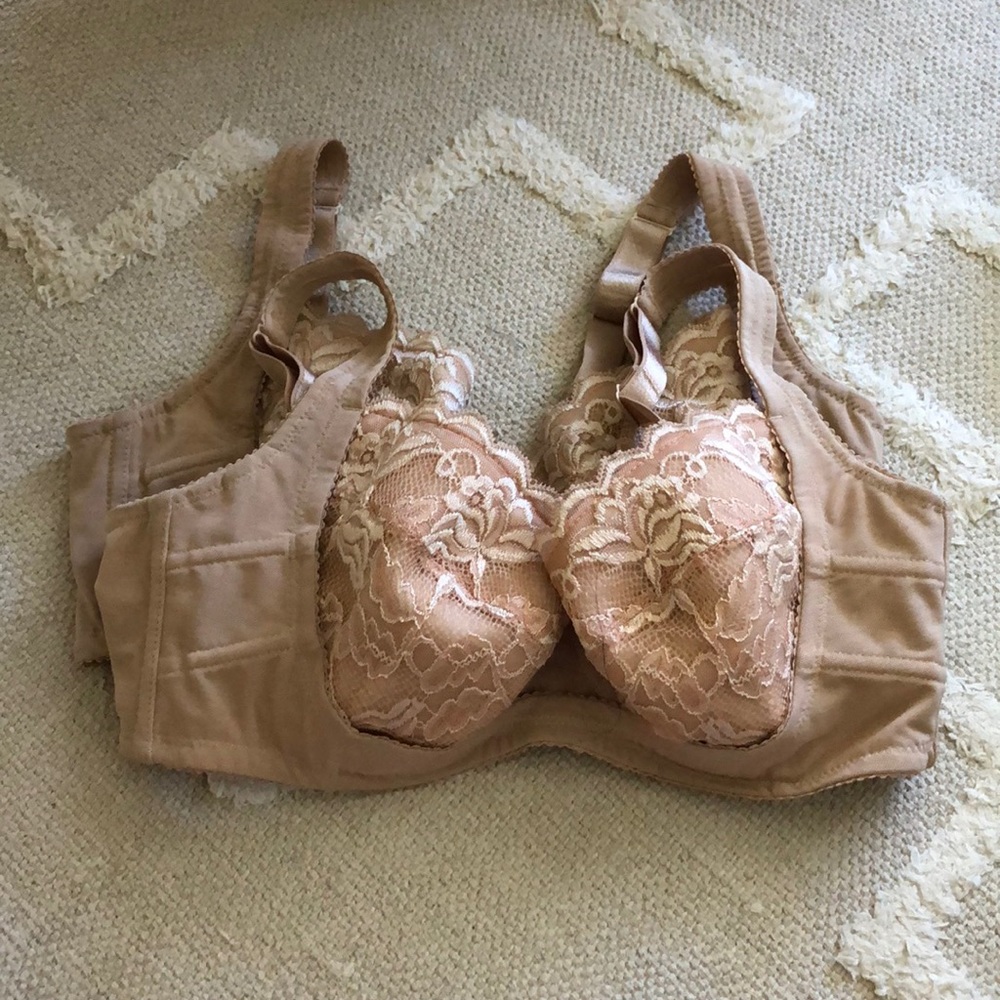 Nude lace bras with thick straps